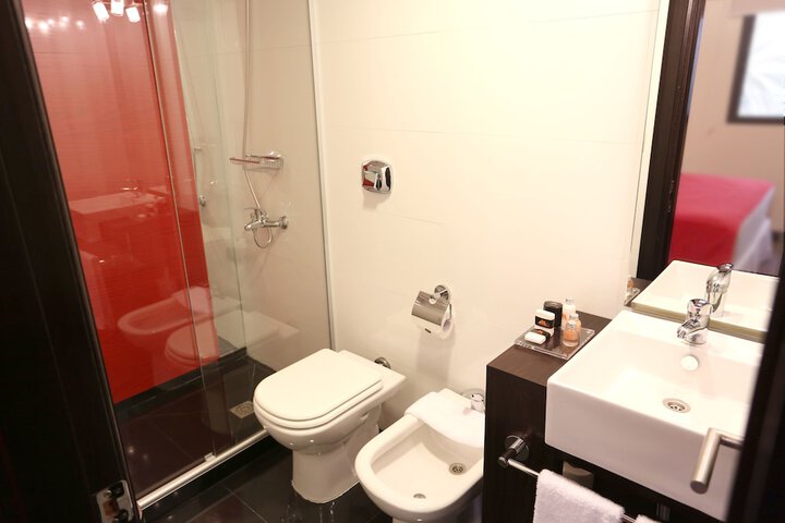 Clean Restrooms