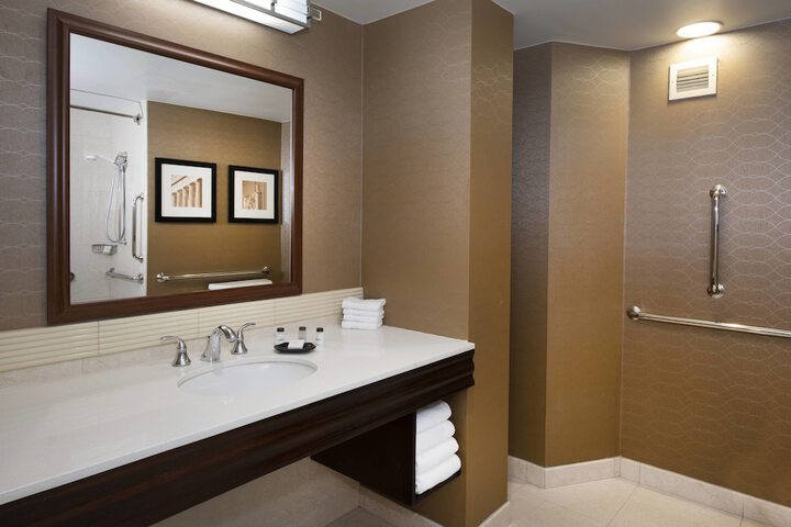 Standard Suite