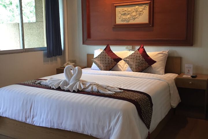 Room 15 of 59