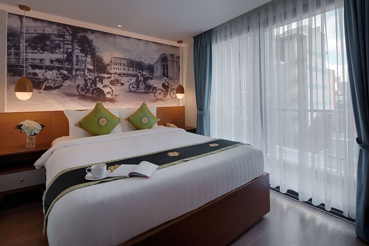 Room 7 of 72