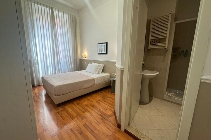 Room 44 of 58