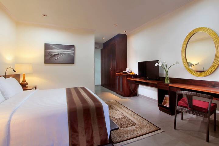 Room 10 of 79