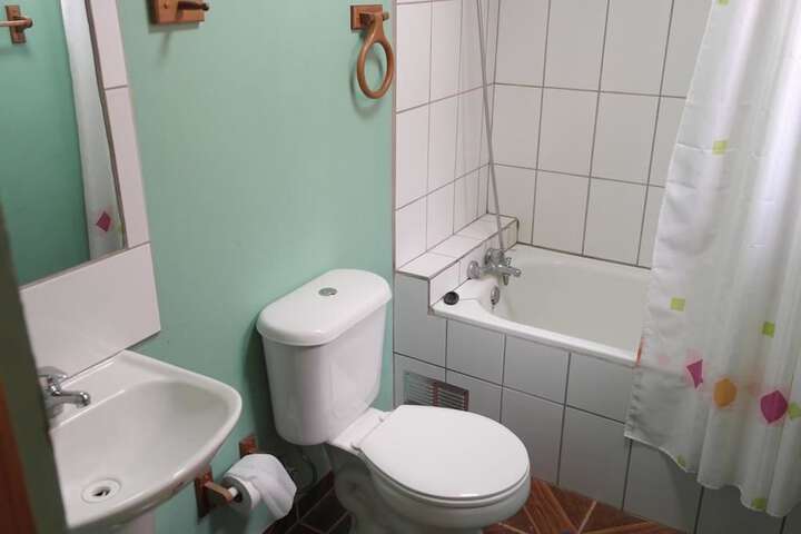 Room 17 of 31