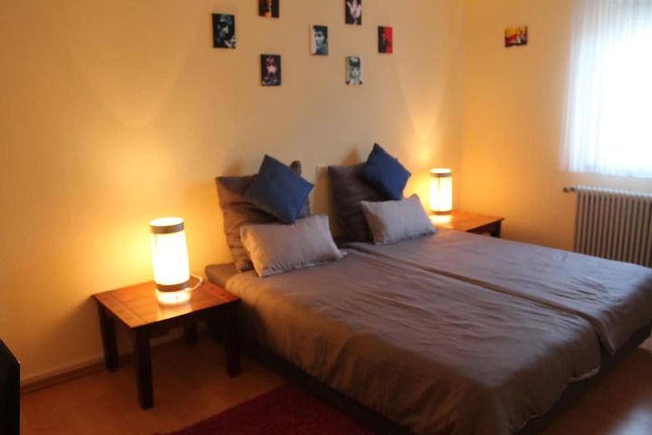 Room 14 of 27