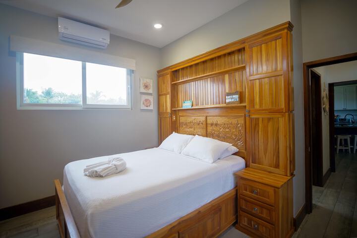 Room 40 of 101