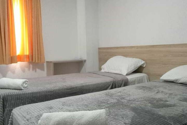 Room 4 of 19