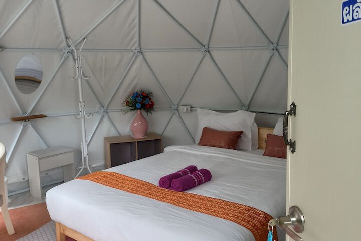 Room 34 of 67