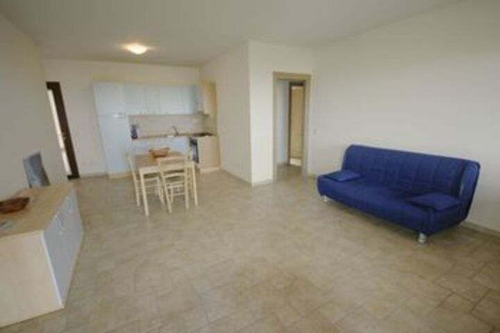 Room 18 of 27