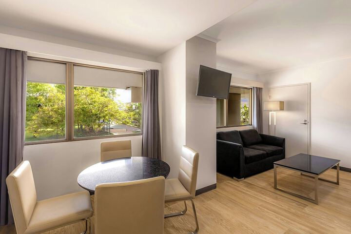 Room 16 of 46