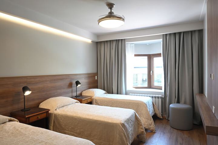 Room 7 of 24