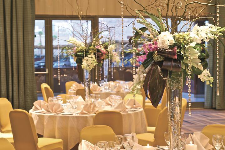 Ballroom/Hall 154 of 195