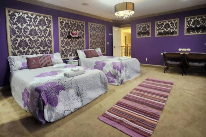 Room 44 of 131