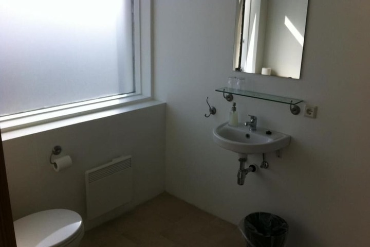 Room 43 of 72