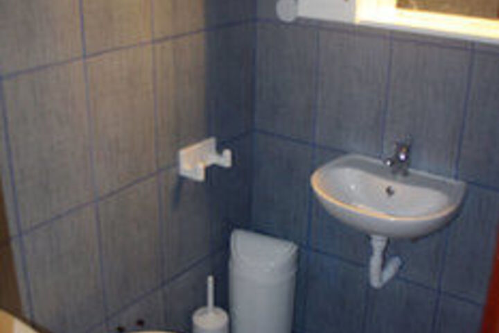 Room 3 of 22