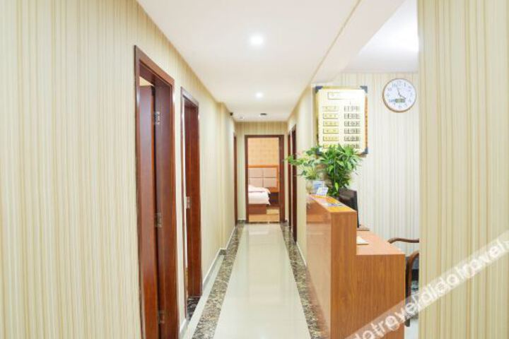 Hotel Interior 3 of 11