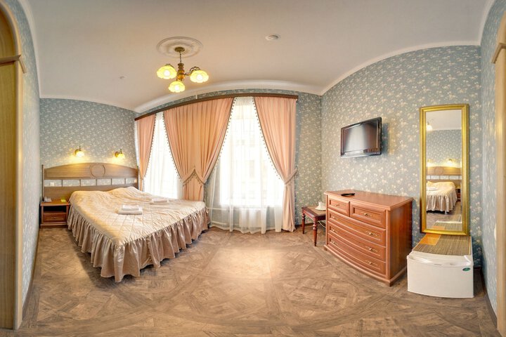 Room 11 of 58