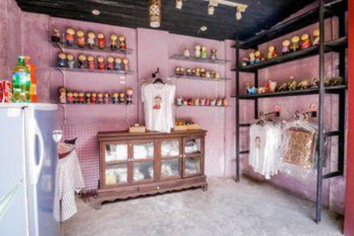 Gift Shop 5 of 28