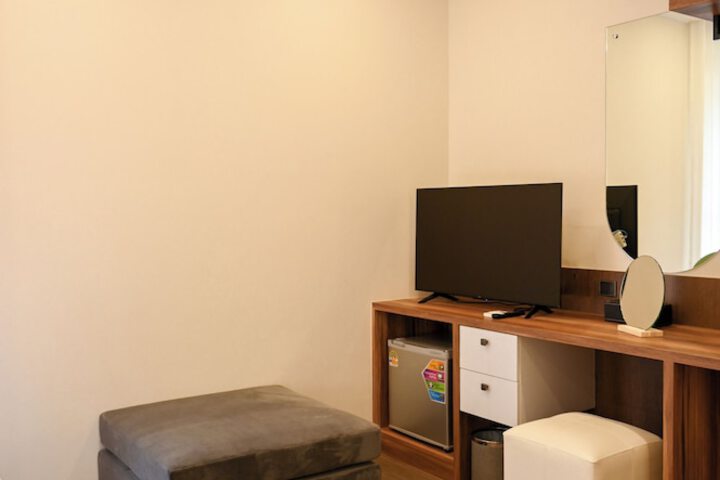 Room 26 of 251