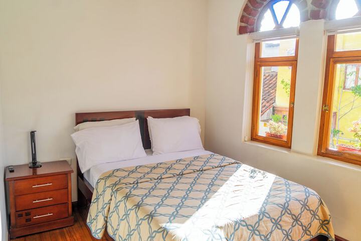 Room 16 of 62