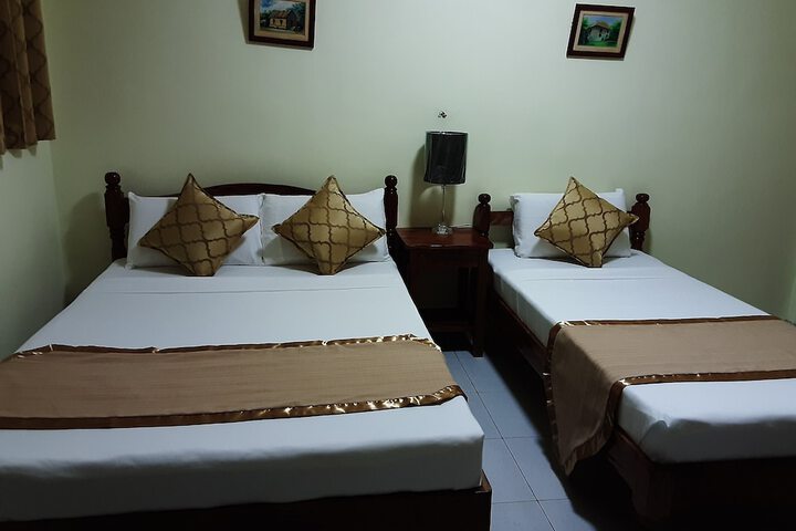 Room 13 of 17