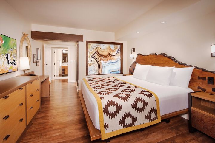 Room 3 of 12
