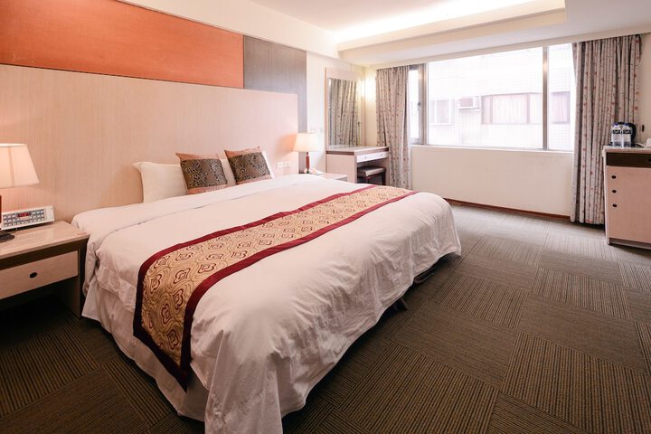 Room 18 of 60