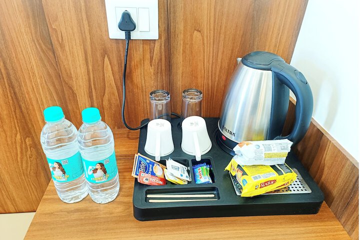 Breakfast/Coffee Service 9 of 16