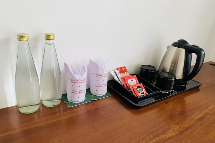 Breakfast/Coffee Service 11 of 24
