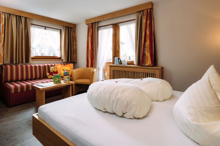 Room 20 of 98