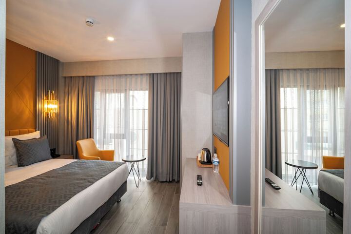 Room 10 of 58