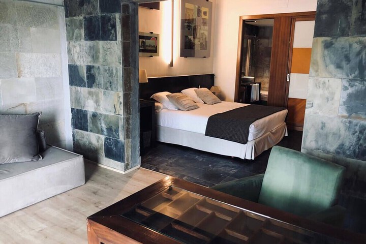 Room 47 of 112