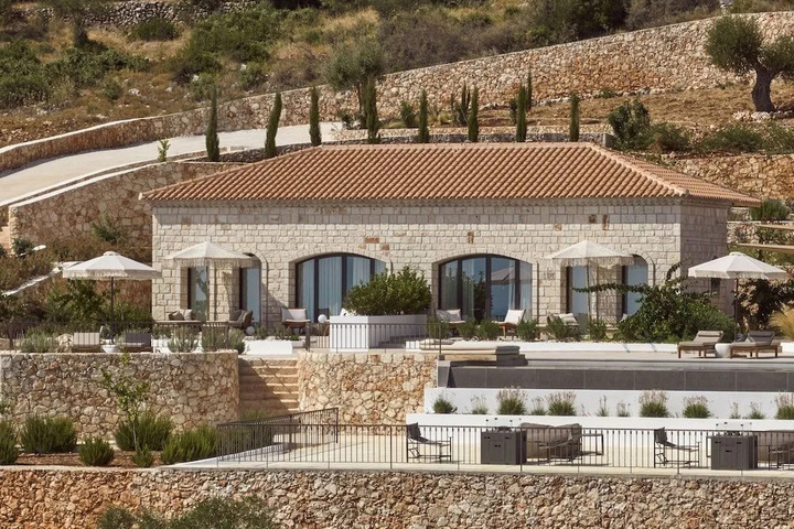 Rebek Luxury Villas & Suites