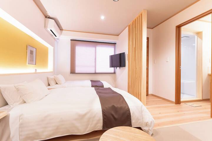 Room 32 of 91