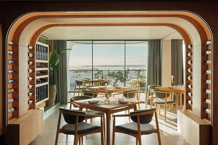 Dining 88 of 164