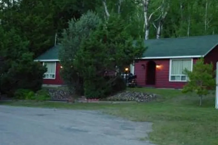 Gordons Lodge