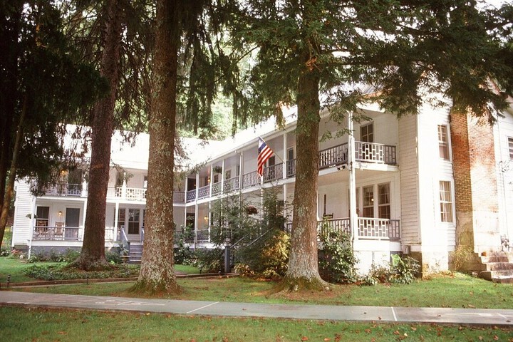 Hotel 39 of 40