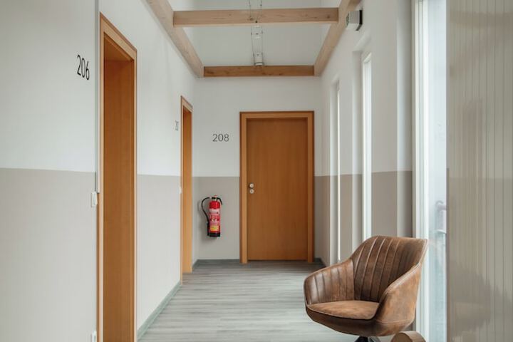 Ballroom/Hall 39 of 45
