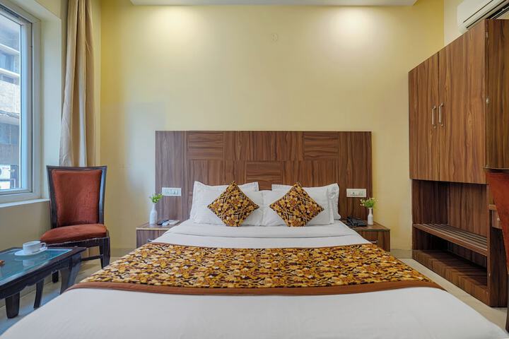 Room 14 of 80