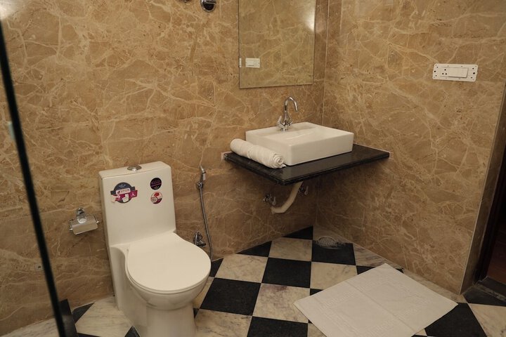 Room 36 of 49