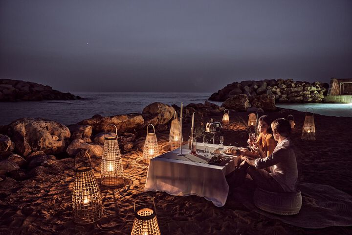Dining 250 of 356