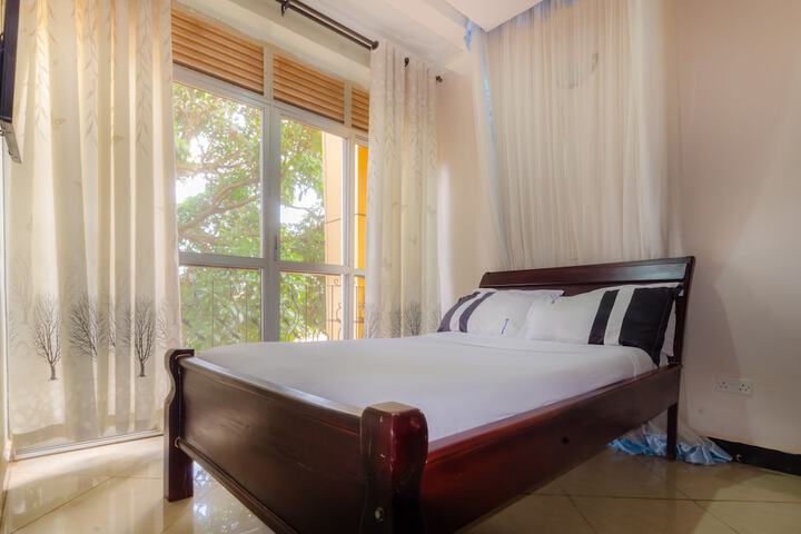 Room 6 of 19