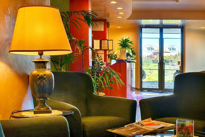 Hotel Interior 3 of 87