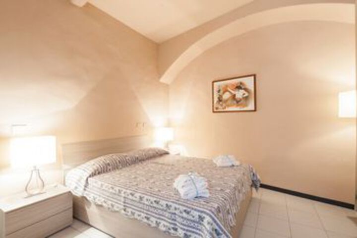 Room 6 of 21