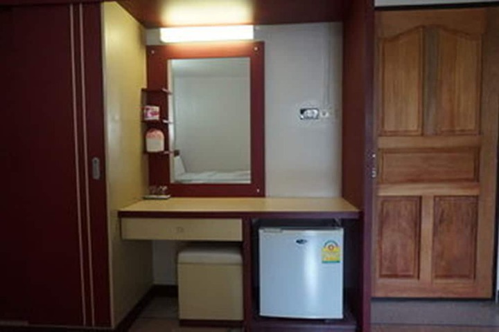 Room 18 of 62