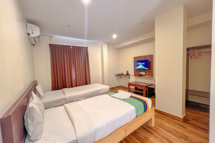 Room 6 of 22