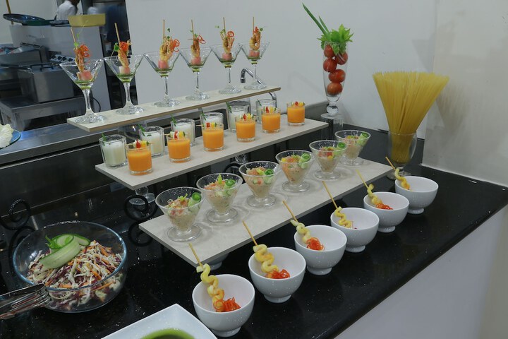 Dining 22 of 47