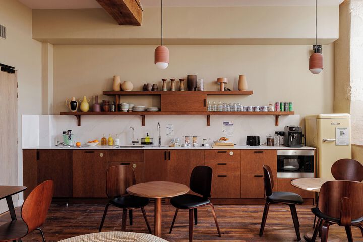 Breakfast/Coffee Service 11 of 85