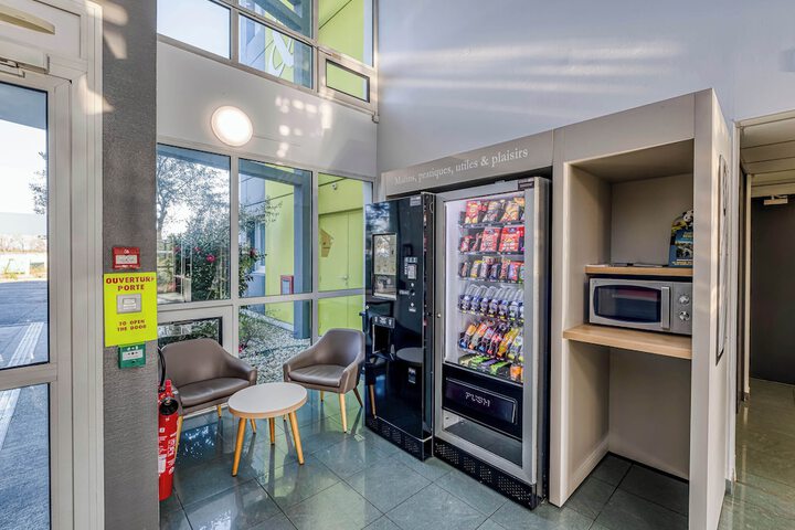 Vending machine