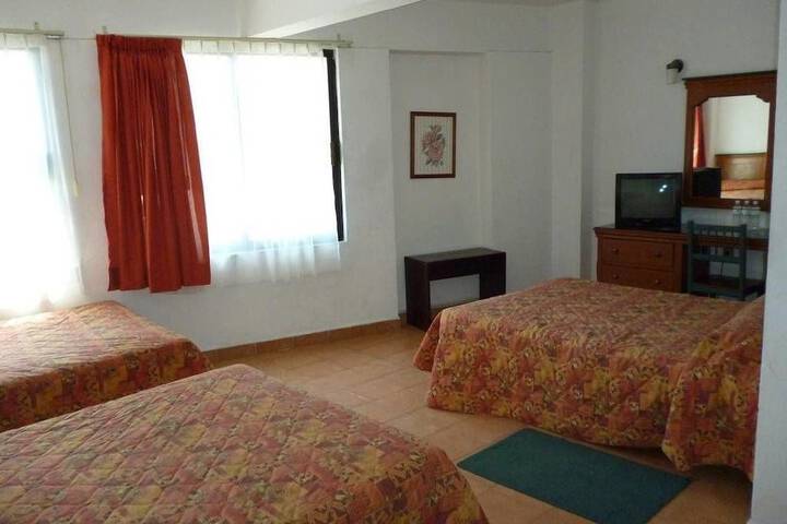 Room 36 of 38