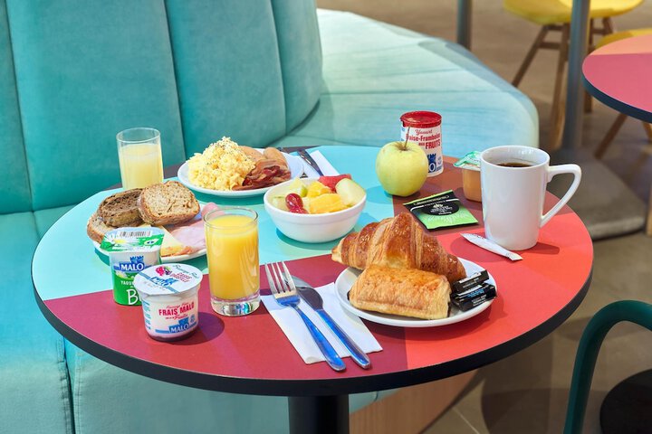 Breakfast meal